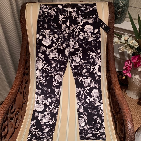 JEN 7 FOR ALL MANKIND SPECIAL DYED ANKLE SKINNY JEANS BLACK WHITE GRAY FLORAL - Picture 10 of 15